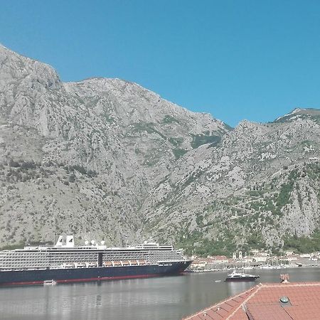 Apartmani Mizdrak Kotor Eksteriør bilde