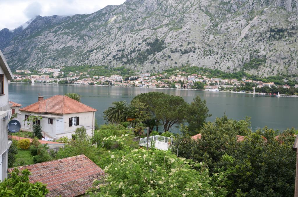Apartmani Mizdrak Kotor Eksteriør bilde