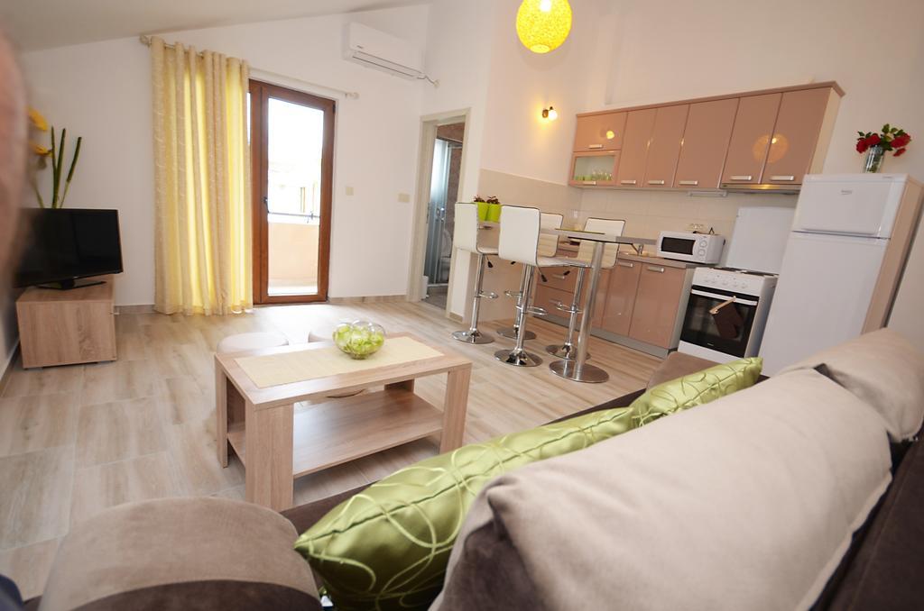 Apartmani Mizdrak Kotor Eksteriør bilde