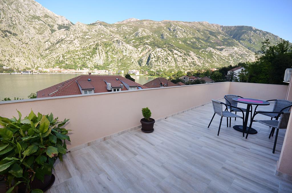 Apartmani Mizdrak Kotor Eksteriør bilde
