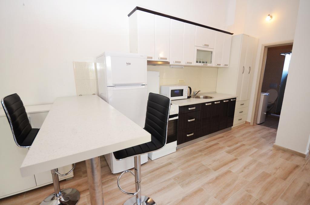 Apartmani Mizdrak Kotor Eksteriør bilde
